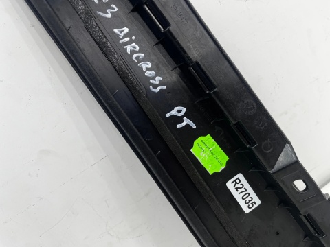 Listwa Citroen C3 Aircross 17-24r. prawa tylna osłona słupka ramki szyby drzwi prawych tylnych POŁYSK 39136477