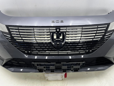 Zderzak przedni Peugeot 308 T10 III 21-25r Przedlift przód 4XPDC 983807478