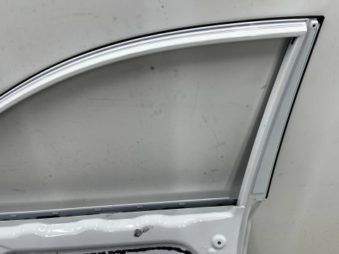 Drzwi MG ZS 1 I 17-24r. prawe przednie prawy przód R10322138
