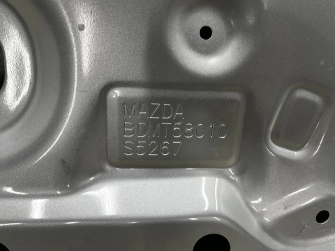 Drzwi Mazda 3 BP 19r.- prawe przednie prawy przód BDMT58010