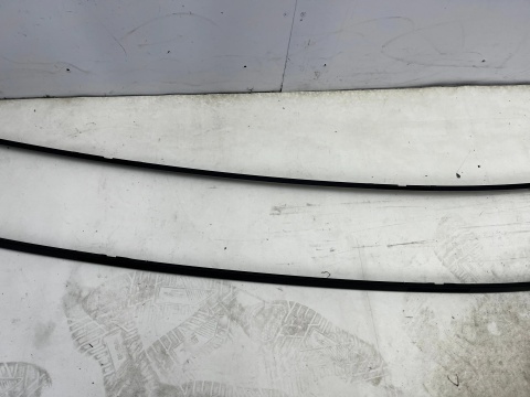 Listwa dachowa Opel Meriva A 03-10r. komplet prawa lewa nakładka zaślepka