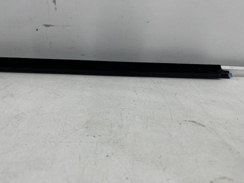 Listwa Toyota Auris 2 II E18 12-18r. NOWA lewa przednia listwa zgarniająca