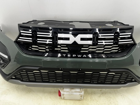 Zderzak przedni Dacia Sandero Stepway 3 III 22-25r. Lift przód 620225509R 6XPDC