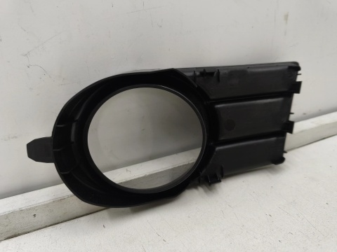 Atrapa Suzuki Swift 4 IV 04-07r. Przedlift przednia prawa atrapa halogenu nowa oryginalna 71751-63j10-5pk