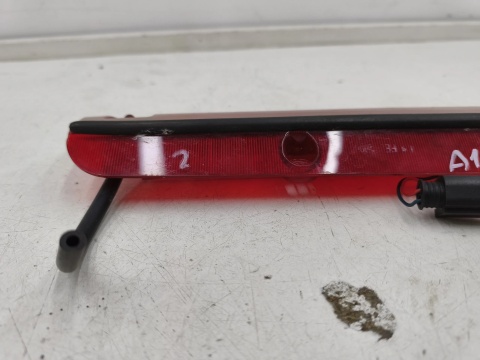 Lampa Alfa Romeo 159 Kombi 05-11r. trzecie dodatkowe światło stop w tylnej szybie 156053453