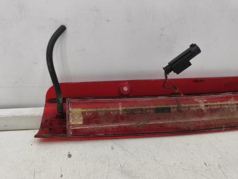 Lampa Alfa Romeo 159 Kombi 05-11r. trzecie dodatkowe światło stop w tylnej szybie 156053453