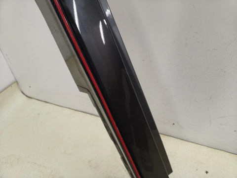 Nakładka progu Mazda 3 IV BP 19r.- prawa listwa progowa zewnętrzna bcjh-51p41