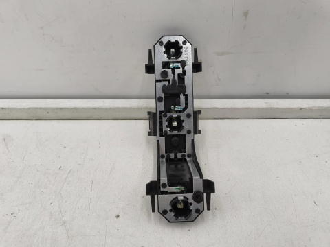 Wkład lampy VW Sharan 1 I Lift 00-05r. listwa oprawa żarówek prawy tył 7m3945258