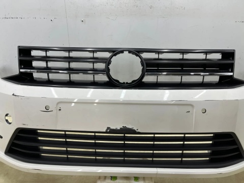 Zderzak przedni VW Caddy 3 III 15-20r. Lift przód 6XPDC 2K5807221K