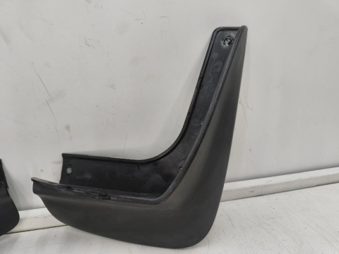 Chlapacze Hyundai i30 1 I 07-12r. nowa lewa prawa tylna osłona błotnika lewy prawy tył komplet 084602l500