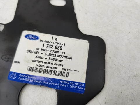 Poszycie Ford C-Max Mk1 C-Max MK2 03-19r. NOWY pas tylny bagażnika PRAWE dolne poszycie zewnętrzne mocowanie belki