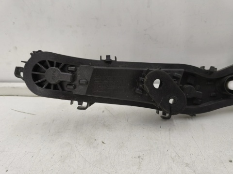 Wkład lampy Dacia Jogger 21r.- listwa oprawa żarówek lewy tył 606681103