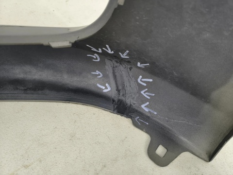 Zderzak przedni Toyota Yaris XP21 4 IV 20r.- przód 52119-K0060