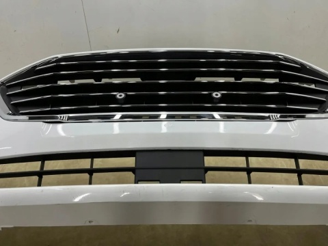 Zderzak przedni Ford Focus Mk4 18-22r. Przedlift przód JX7B-17757-A