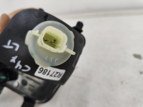 Lampa Citroen C4X 22-25r. prawa tylna lampa cofania w zderzak tylny oryginalna prawy tył 9846029780