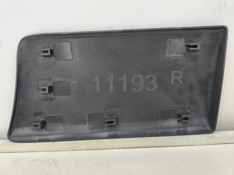 Listwa Renault Trafic 2 II Opel Vivaro A Nissan Primastar 01-14r. LONG prawa tylna nakładka karoseryjna boczna prawy tył