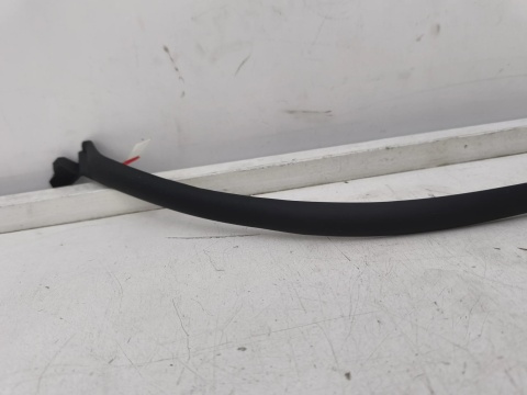 Uszczelka Porsche Cayenne III 9y 17r.- NOWA OE prawa tylna guma drzwi uszczelnienie krawędzi szczeliny drzwi 9y0839718a