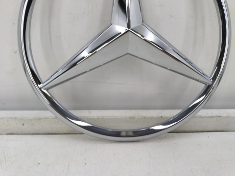 Znaczek Mercedes GLC I x253 w253 15-22r. NOWY przedni znaczek atrapy 205mm. zderzaka maski emblemat przód ORYGNALNY a0008175302