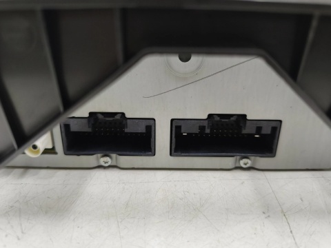Radio Ford Focus Mk3 14-19r. lift wyświetlacz nawigacja tuner oryginalny fabryczny panel jm5t-14g370-hnc