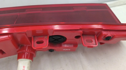Lampa Hyundai Santa Fe 5 V MX5 23r.- prawa tylna LED lampa kierunkowskazu cofania w zderzak przeciwmgielna oryginalna 92406p6100