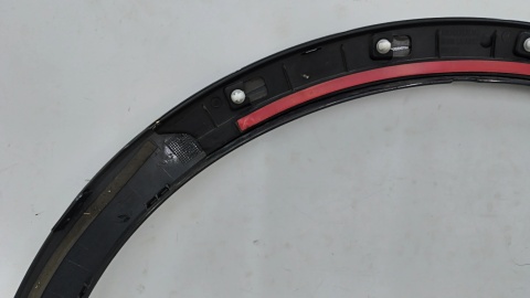 Listwa Audi Q3 I 8u 11-18r. prawy przedni rant nadkola błotnika nakładka połysk prawy przód 8u0853718a