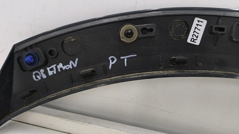 Listwa Audi Q8 e-tron + Q8 e-tron Sportback 18r.- PRAWY tylny rant nadkola błotnika nakładka połysk prawy tył 4ke853818