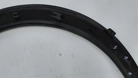 Listwa Peugeot 2008 II 19r.- LEWY przedni rant nadkola błotnika nakładka struktura lewy przód 9825736480