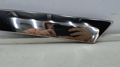 Listwa Peugeot 5008 II 17-24r. lewa tylna listewka szyby karoseryjna osłona słupka bagażnika CHROM 9827008977