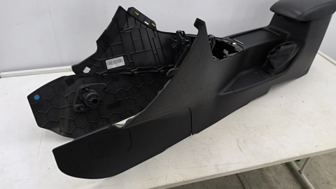Tunel środkowy Ford Focus Mk3 10-19r. uchwyt na kubki usb zapalniczka podłokietnik EU f1eba045a06em