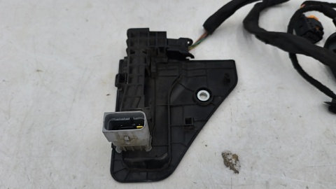Wiązka drzwi Citroen Jumpy Expert Scudo Vivaro 16r.- 4pin instalacja przewodów drzwi PRAWYCH bocznych przesuwnych 9816588280