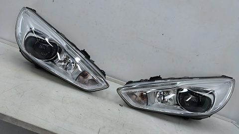 Lampa reflektor Ford Focus Mk3 14-19r. LIFT prawa lewa przednia BI-XENON + LED EU komplet oryginal f1eb-13d154-ag f1eb-13d155-ag