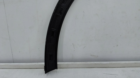 Listwa Volvo XC40 EX40 Volvo C40 22r.- NOWY prawy przedni rant nadkola błotnika nakładka strukturalna prawy przód 32409189