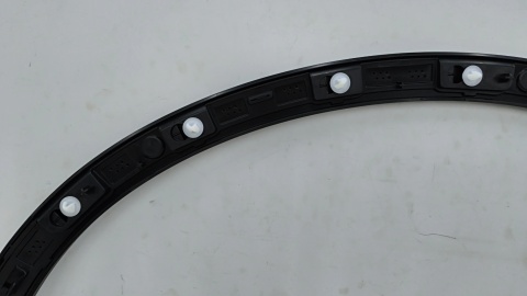 Listwa Volvo XC40 EX40 Volvo C40 22r.- NOWY prawy przedni rant nadkola błotnika nakładka strukturalna prawy przód 32409189