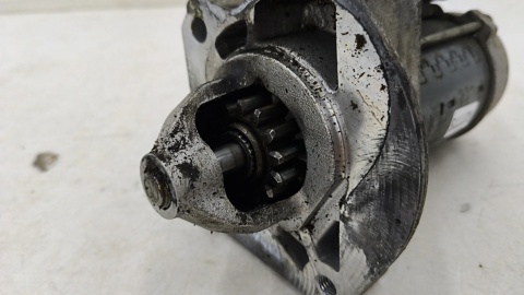 Rozrusznik Ford Focus Mk3 C-Max Mk2 Kuga Mk2 10-19r. 1.5 TDCI diesel f1f1t-11000-lb
