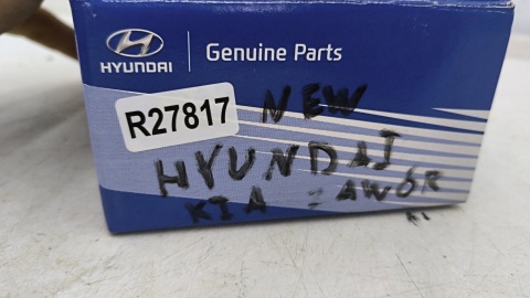 Zawór dolotowy Hyundai Kia 1.1 1.4 1.5 1.6 1.7 CRDi diesel ssący wlotowy nowy oryginalny 222112a100