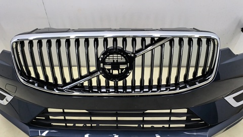 Zderzak przedni Volvo XC60 2 II 17-21r. Przedlift przód spryski 31425160 6XPDC