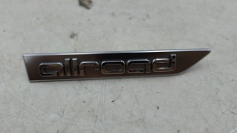 Znaczek Audi A4 B9 Allroad 15-24r. napis ALLROAD na PRAWY błotnik logo znaczek emblemat ORYGNALNY 8w9853602