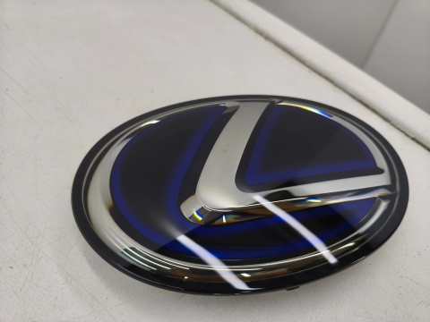 Znaczek Lexus RX IV 450h 15-22r NOWY przedni znaczek atrapy grilla pod radar zderzaka maski emblemat przód ORYGNALNY 53141-30500