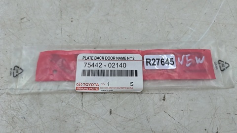 Znaczek Toyota Auris 2 II E18 E180 12-18r. NOWY napis AURIS emblemat logo na klapę bagażnika ORYGNALNY 75442-02140