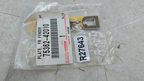 Znaczek Toyota RAV4 III 05-12r. 77x17mm. NOWY napis D-4D znaczek NA BŁOTNIK emblemat ORYGNALNY 75362-42010