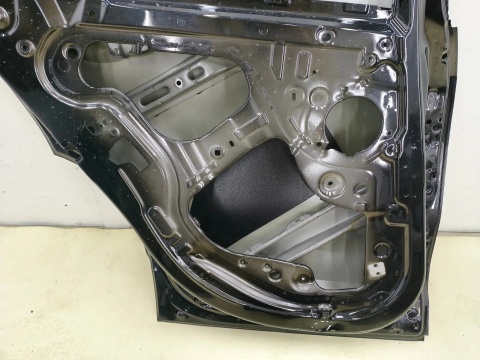 Drzwi BMW X2 F39 17-23r. lewe tylne lewy tył 7420495