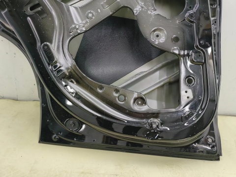 Drzwi BMW X2 F39 17-23r. lewe tylne lewy tył 7420495