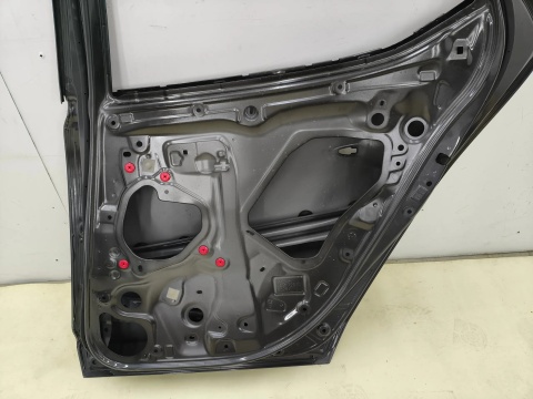 Drzwi Mazda 3 BP 19r.- Hatchback HB prawe tylne prawy tył BDMT72010