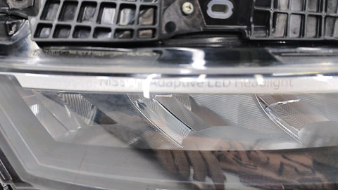 Lampa reflektor Nissan Qashqai III J12 21-24r prawa przednia Europa Adaptive LED 8+5 13pin oryginał xcer011a02a00 100-8d02g