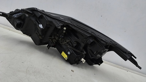Lampa reflektor Nissan Qashqai III J12 21-24r prawa przednia Europa Adaptive LED 8+5 13pin oryginał xcer011a02a00 100-8d02g