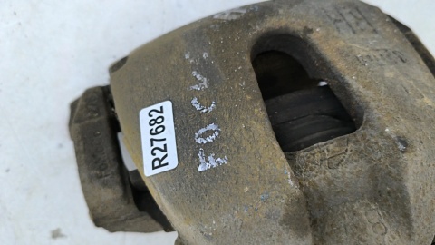 Zacisk hamulcowy Ford Focus Mk3 10-19r. 1.5 TDCI PRAWY przedni jarzmo prawy przód