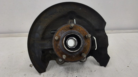 Zwrotnica Ford Focus Mk3 10-19r. 1.5 TDCI diesel piasta lewa przednia czujnik ABS lewa przód