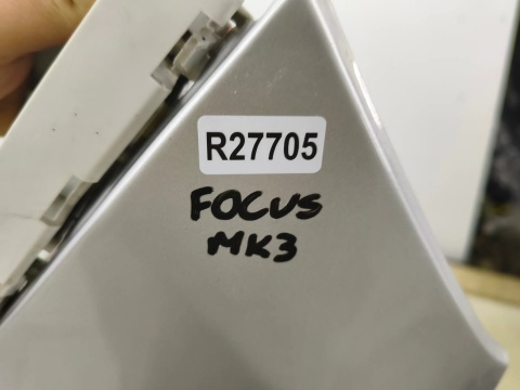 Błotnik Ford Focus Mk3 III 10-19r. lewy przedni lewy przód BM51-A16C199-AC