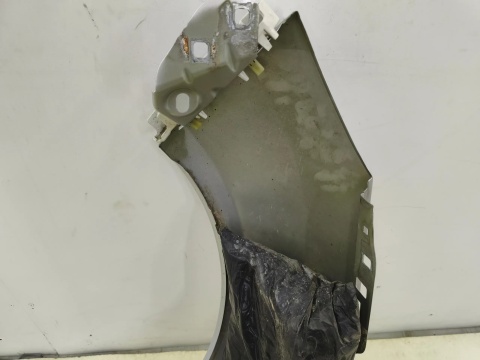 Błotnik Ford Focus Mk3 III 10-19r prawy przedni prawy przód BM51-A16C198-AC