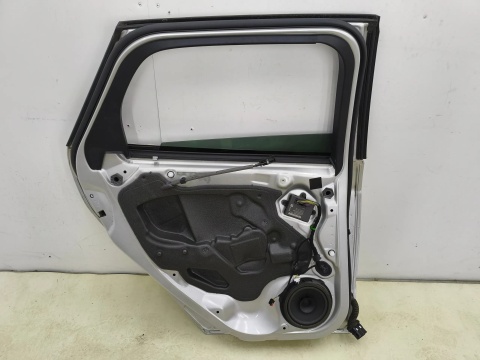 Drzwi Ford Focus Mk3 III 10-19r. Kombi lewe tylne lewy tył 0F